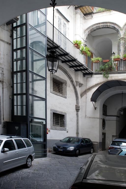 Domus Decumana A Palazzo Petrucci Appartamento